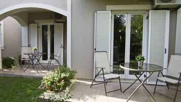 標準開放式客房 | 露台/庭院