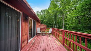 Appartement Luxe, salle de bains attenante (Condo 3 bedroom) | Balcon