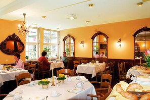 Daily buffet breakfast (EUR 10 per person)