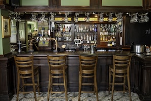Bar (in der Unterkunft)
