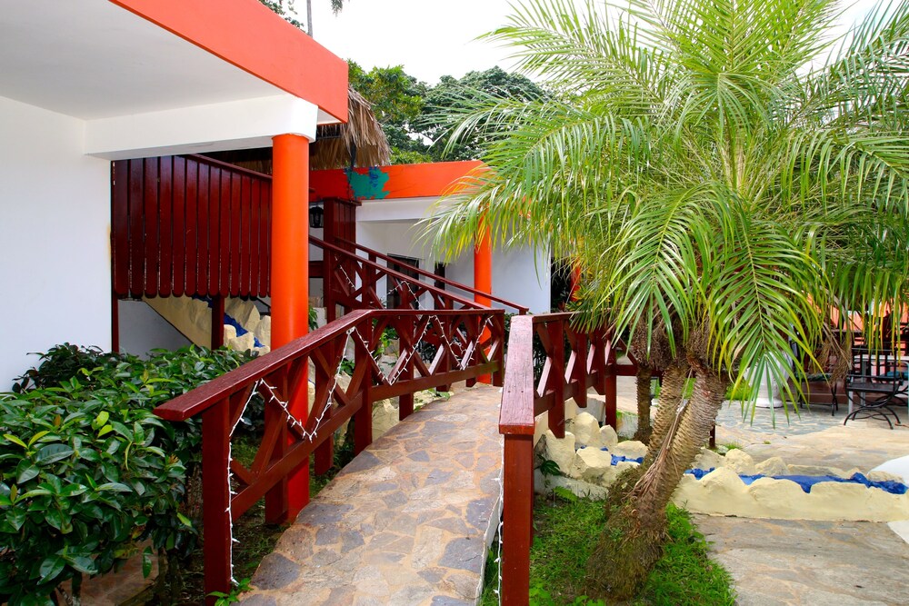 Oasis Adult Resort 3