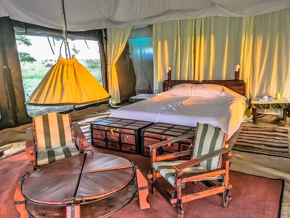 Classic Tent, Non Smoking