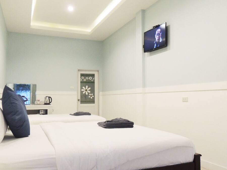 Triple Room with Terrace