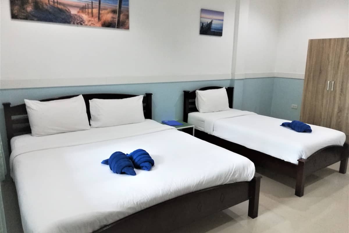 classic triple room | in-room safe, free wifi, bed sheets