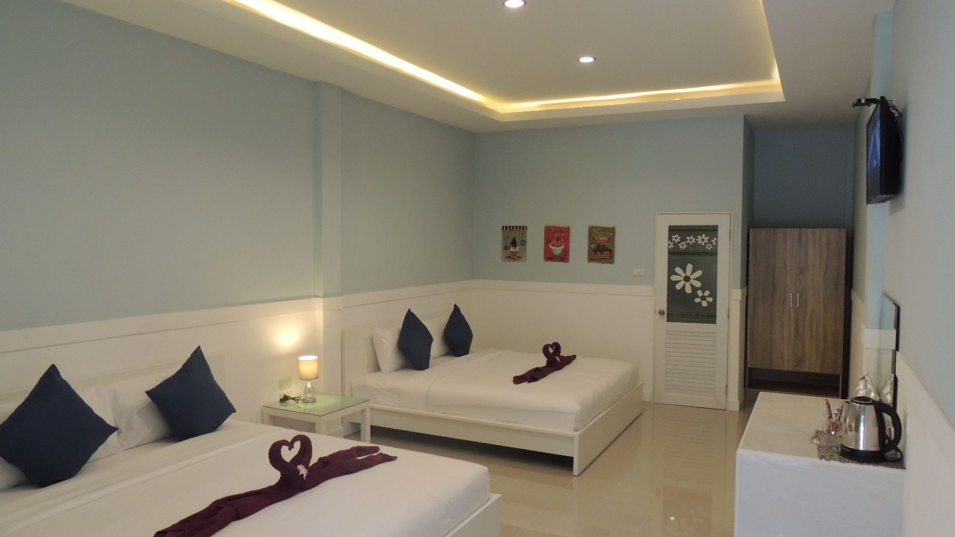 family room with terrace | in-room safe, free wifi, bed sheets