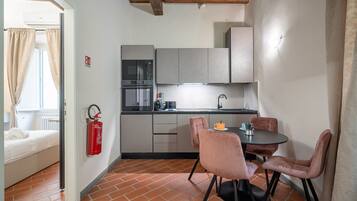 Apartment, 1 Bedroom | Living area