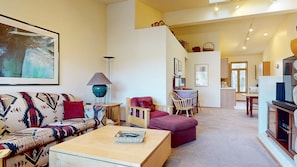 Townhome, 2 Bedrooms | Living area | Smart TV, streaming services