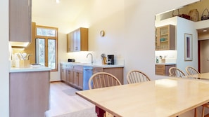 Townhome, 2 Bedrooms | Dining
