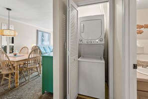 Condo, 2 Bedrooms | Interior