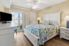 Condo, 2 Bedrooms - Sea Cloisters 102b 2 Bedroom Condo by RedAwning (North Myrtle Beach)