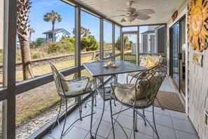 Condo, 2 Bedrooms | Outdoor dining