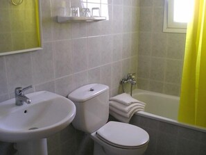 Doppelzimmer | Badezimmer