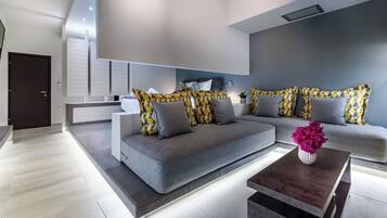 42-inch flat-screen TV with satellite channels, Smart TV