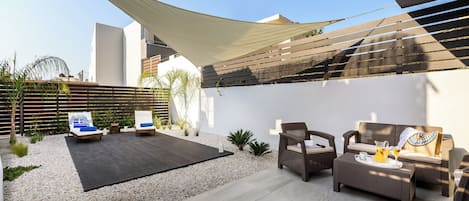 Appartement Confort, cÎté jardin (Yard North) | Terrasse/patio