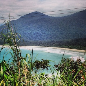 Traditional Cottage, 2 Bedrooms, Non Smoking | Beach/ocean view - casa gaiolas (Ubatuba)