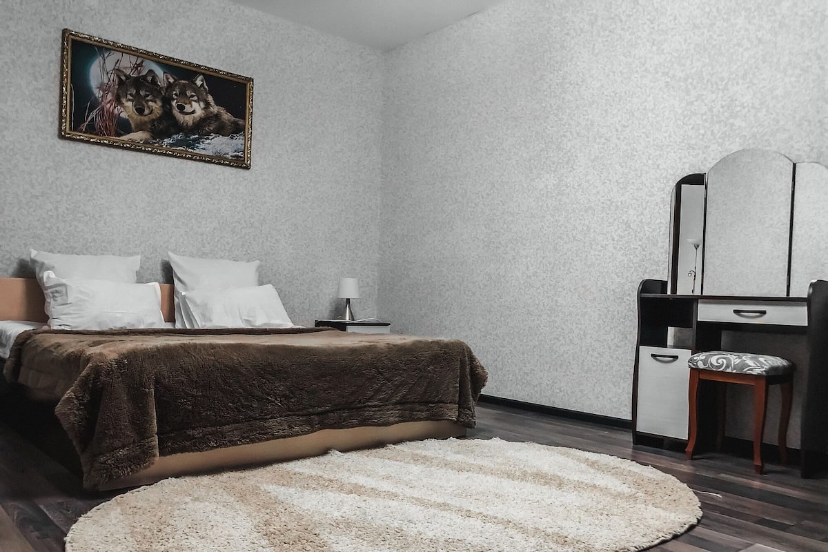 Luxury Double Room, 1 Queen Bed with Sofa bed, Non Smoking