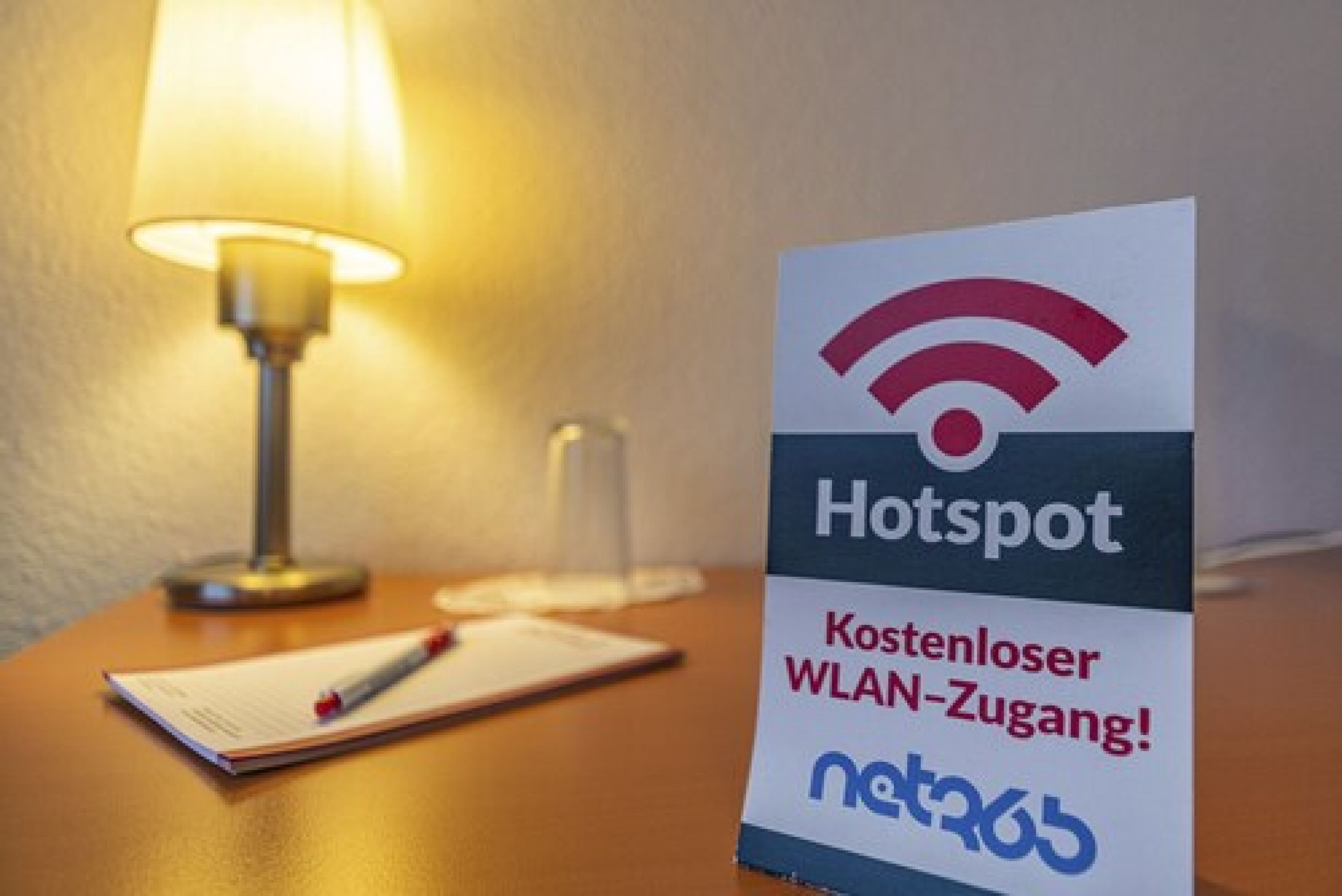 single room | soundproofing, free wifi, bed sheets