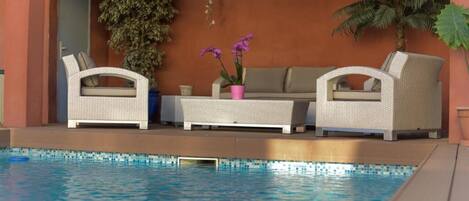Outdoor pool, sun loungers