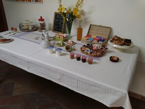 Free daily local cuisine breakfast