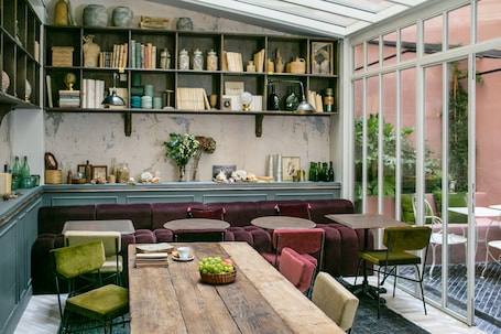 La Planque Hôtel