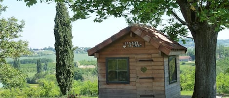 Enceinte de lâhĂ©bergement