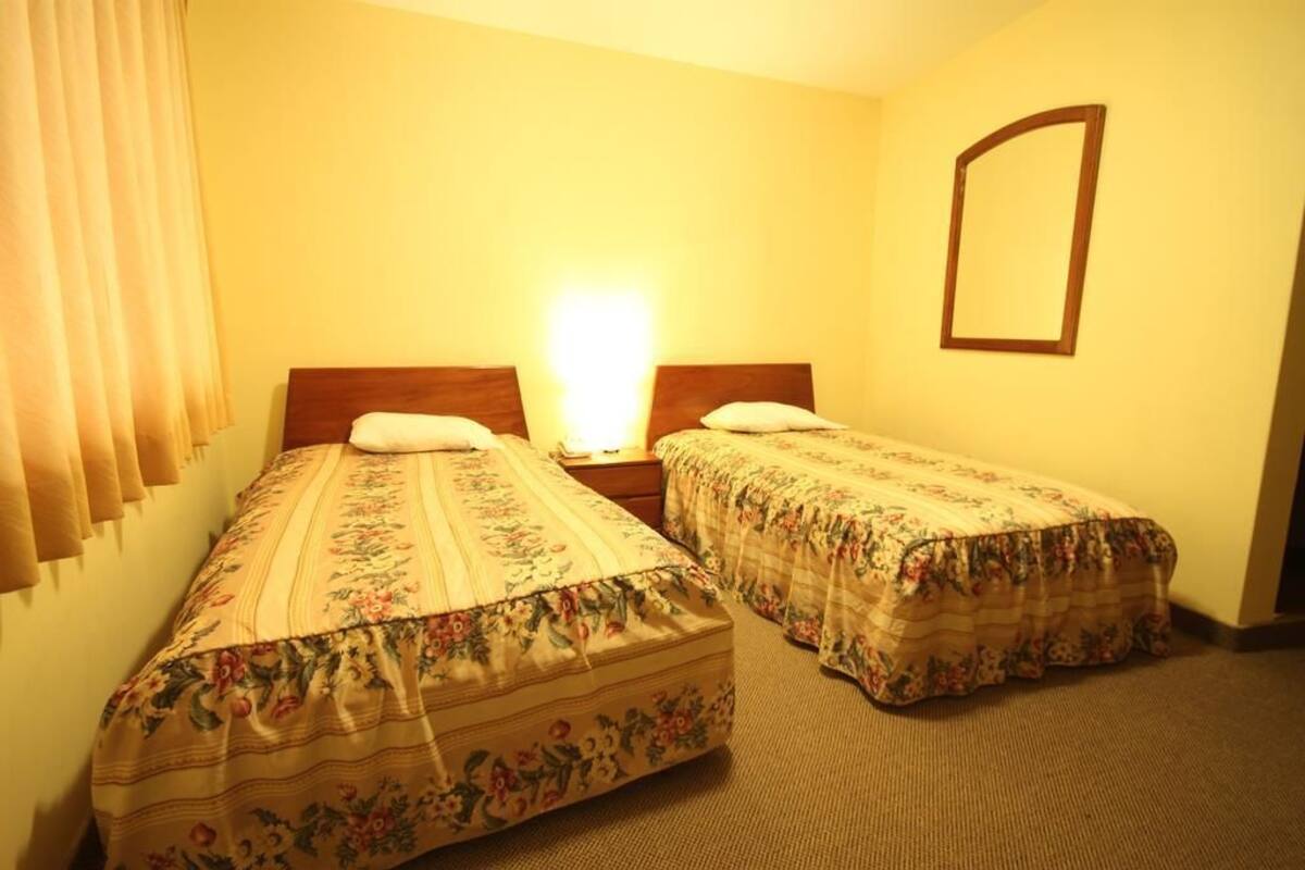 Phòng | Truy cập Internet không dây miễn phí, bộ trải giường