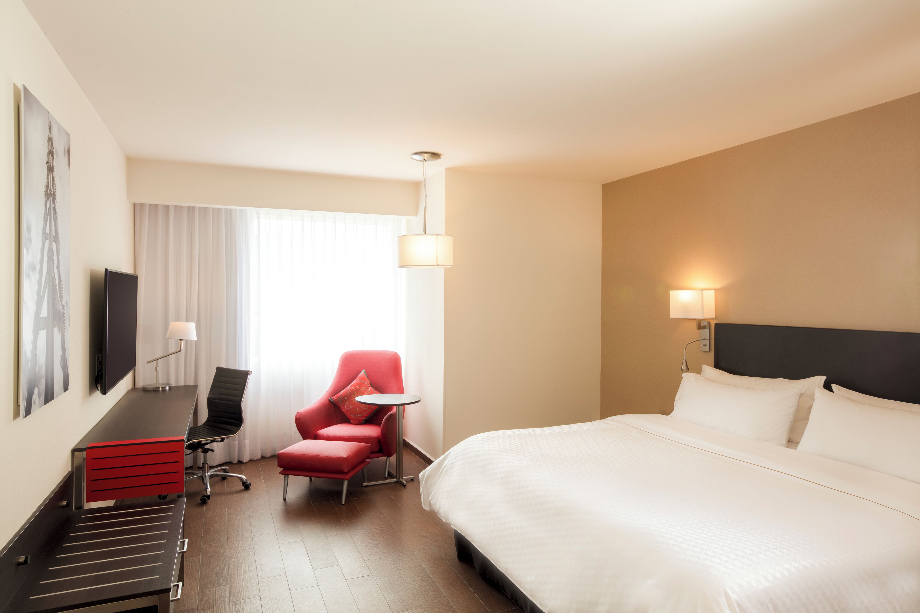 superior room, 1 king bed | in-room safe, desk, blackout curtains, iron/ironing board