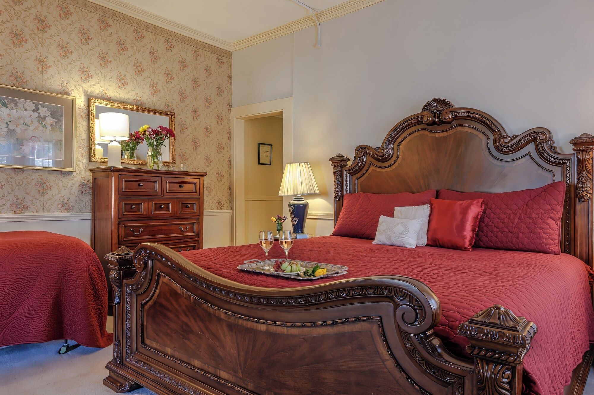 Room, Balcony (The West End)