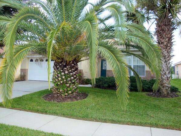 Exterior - 4BR 3BA Home in Indian Creek by CV-2635 (Kissimmee)