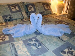 House, 4 Bedrooms | 4 bedrooms, free WiFi, bed sheets - 4BR 3BA Home in Indian Creek by CV-2673 (Kissimmee)