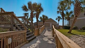 Property grounds - Dunes of Panama 2 Bedroom Apartment (Panama City Beach)