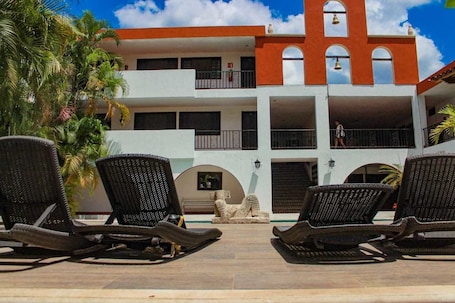 Patio. Hotel San Clemente