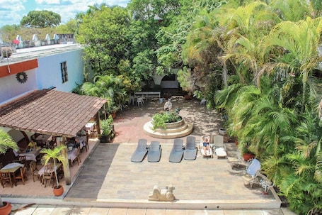 Terraza o patio. Hotel San Clemente