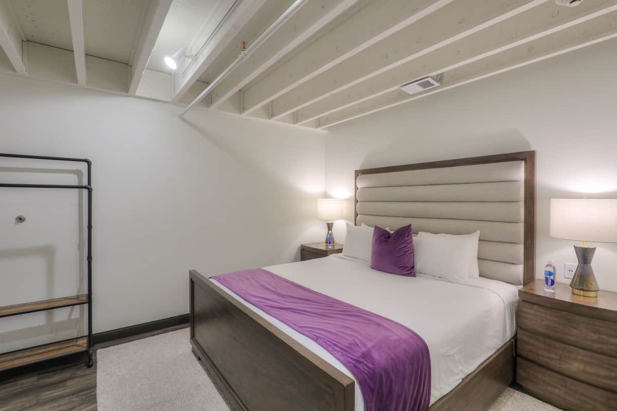 2 Bedroom Loft King Suite