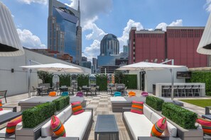 Terrace/patio - Studio 154 Luxury Hotel (Nashville)