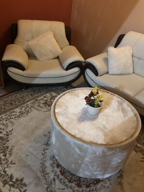 Suite Luxe, 1 grand lit, vue jardin | Équipements de la chambre