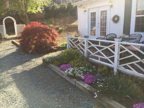 Småhus – premium, 1 queensize-seng, ikke-røyk | Utsikt fra rommet