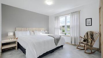 3 Schlafzimmer, BĂŒgeleisen/BĂŒgelbrett, kostenloses WLAN, BettwĂ€sche