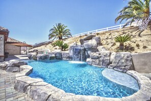 Piscina all'aperto