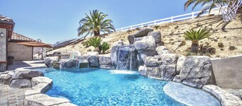 Mediterranean Estate - FREE SOLAR HEATED POOL Apr 15-Oct 15,plus optional Casita