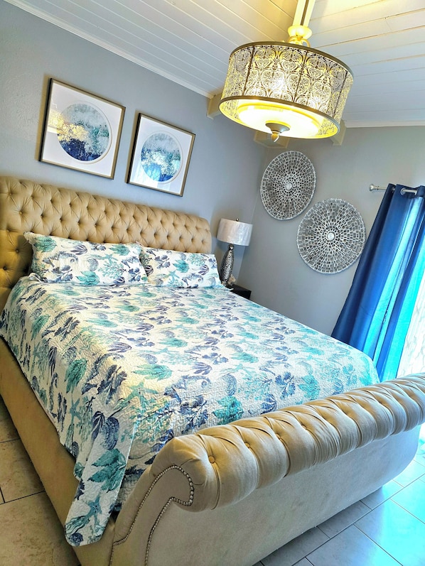 3 bedrooms, iron/ironing board, free WiFi, bed sheets