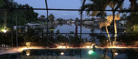 Beheizter Pool