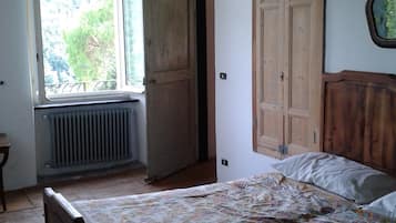 1 chambre, fer et planche Ă  repasser, Wi-Fi, draps fournis