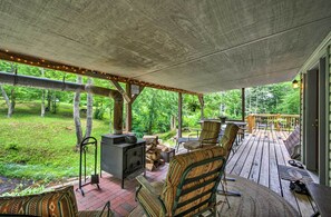 Outdoor dining - Serene Todd Getaway w/ Private Pond & Creek Views! (Todd)