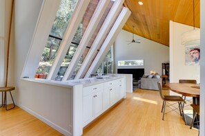 Interior - Luxe Santa Rosa Home ~ 3 Mi to Downtown! (Santa Rosa)