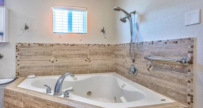 Vegas Paradise Vacation /Business Travel Place