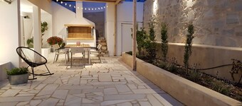 Modern House near Parikia with 3 bedrooms