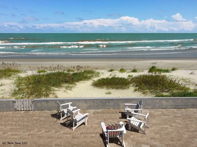 •Direct Oceanfront Home •5BR 4BA •Sleeps 14 •Large Patio •Near Flagler Ave