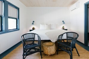 Individually decorated, individually furnished, iron/ironing board - Piety Hill Cottages (Nevada City)