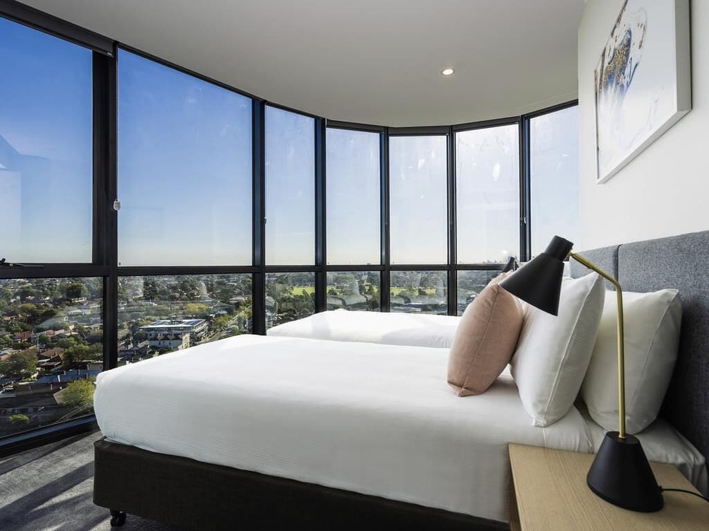 Deluxe Apartment, 2 Bedrooms | Hypo-allergenic bedding, in-room safe, desk, soundproofing
